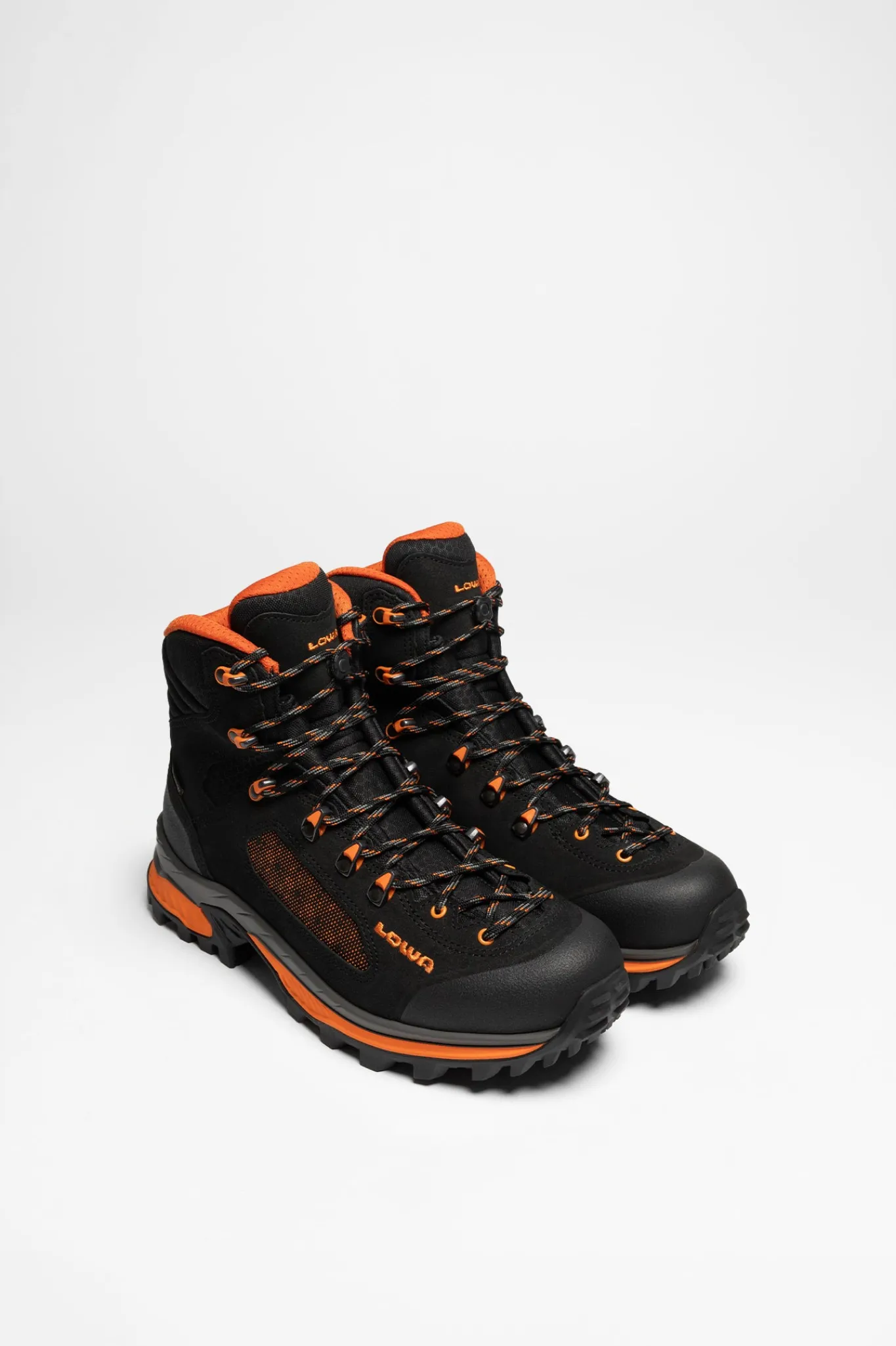 Wanderschuhe>Lowa Corvara GTX Mid Herren (Schwarz/Orange)